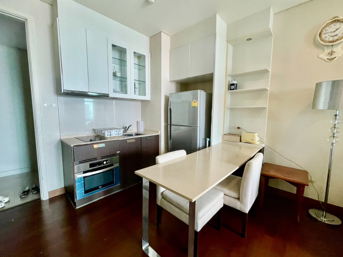 รูป ขายคอนโด IVY THONGLOR 43 ตรม. ชั้น 24 วิวเมืองฟรีเฟอรฟ์นิเจอร์ - รูปที่ 3/21