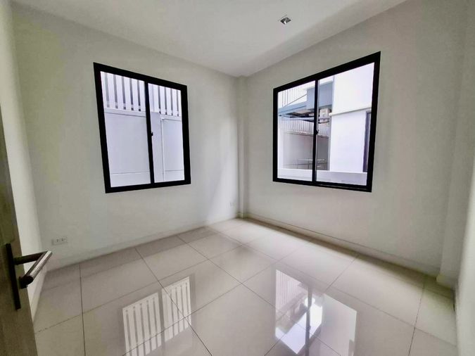 ขายบ้านเดี่ยว 4 ห้องนอน 200 ตร.ม. 54.1 ตร.ว. วิสดอม กรีนทาวน์ 2