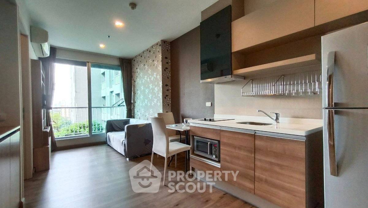 รูป คอนโด 1-ห้องนอน ที่ ริธึ่ม สุขุมวิท 50 ใกล้ BTS อ่อนนุช (ID 3327932) - รูปที่ 10/13