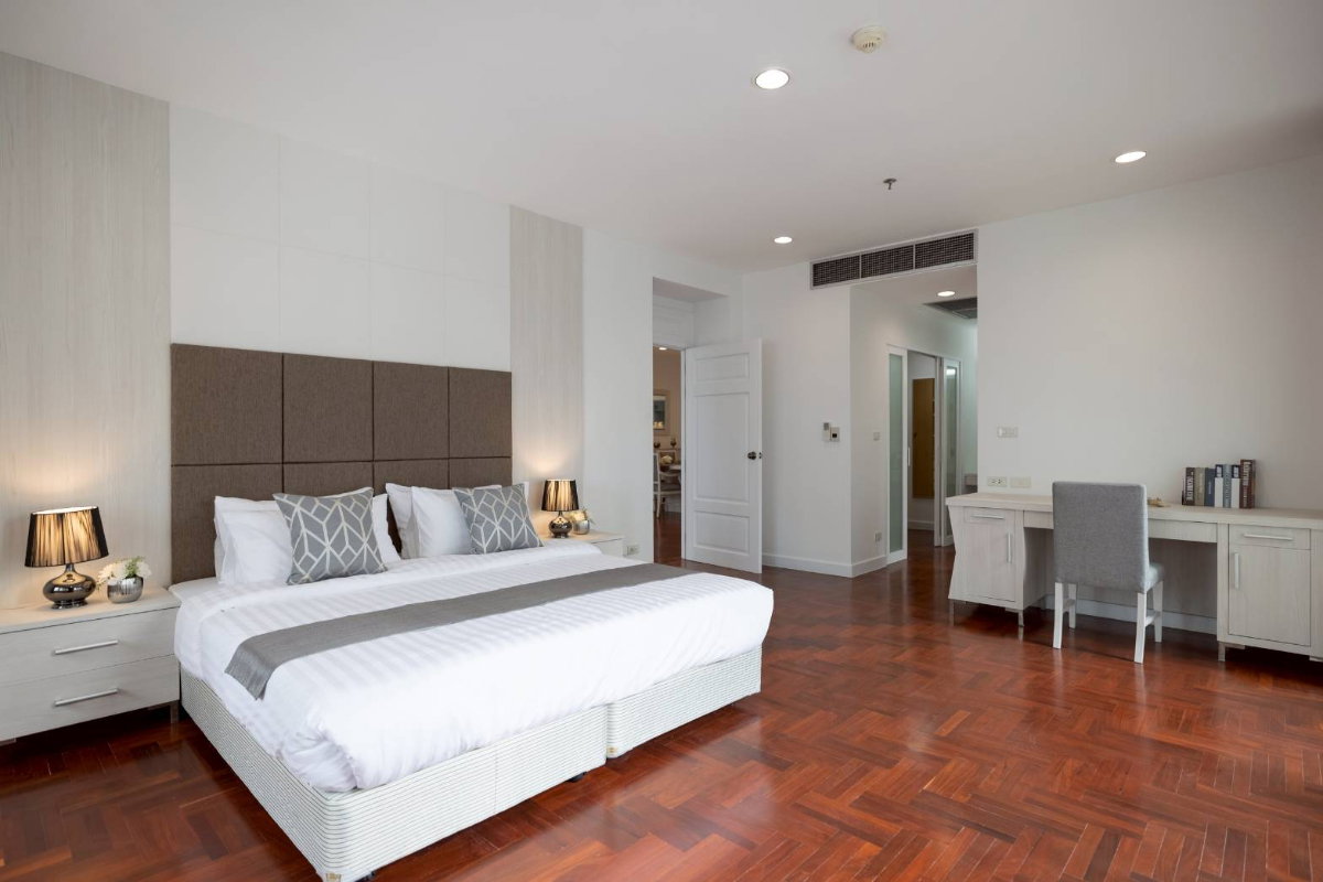 รูป ให้เช่าห้องชุด The Grand Sethiwan Sukhumvit 24 250 ตร.ม 3+1 นอน 4 น้ำ ชั้น 17-19 Full Furnished - รูปที่ 13/21