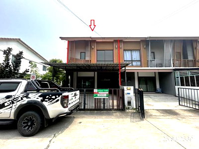 ทาวน์โฮม ถนนศรีวารีน้อย : ทาวน์เฮ้าส์ 27.9 ตร.วา บ้านพฤกษาไพร์ม 86/3 ลาดกระบัง-สุวรรณภูมิ 2 บางเสาธง สมุทรปราการ 1.9M