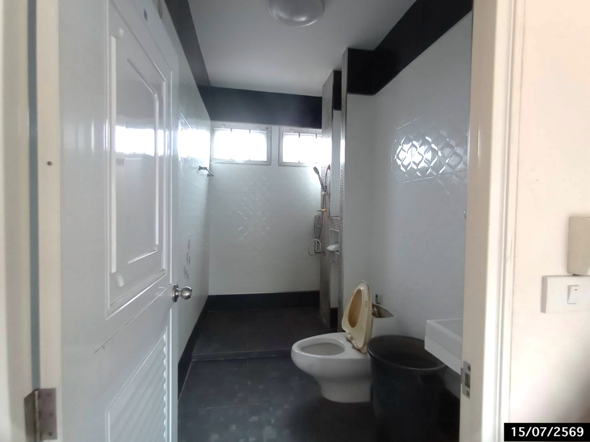 picture FACTORY 1600 Sq.w. Akat Amnuai Sakon Nakhon for 10.5M - 40/47