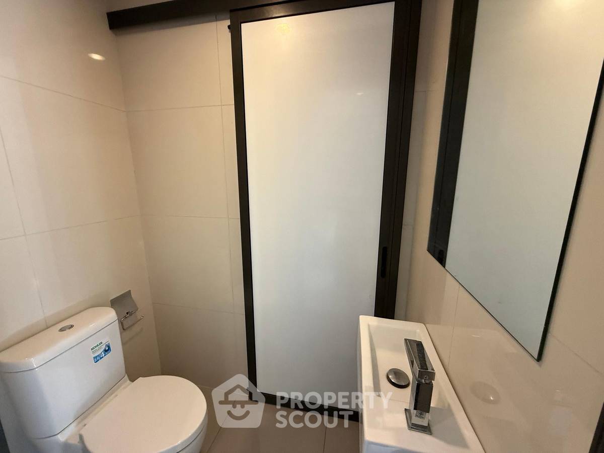 picture 2-BR 24th-Floor Condo At Rhythm Asoke Near MRT Phra Ram 9 (ID 3192620) - 5/6
