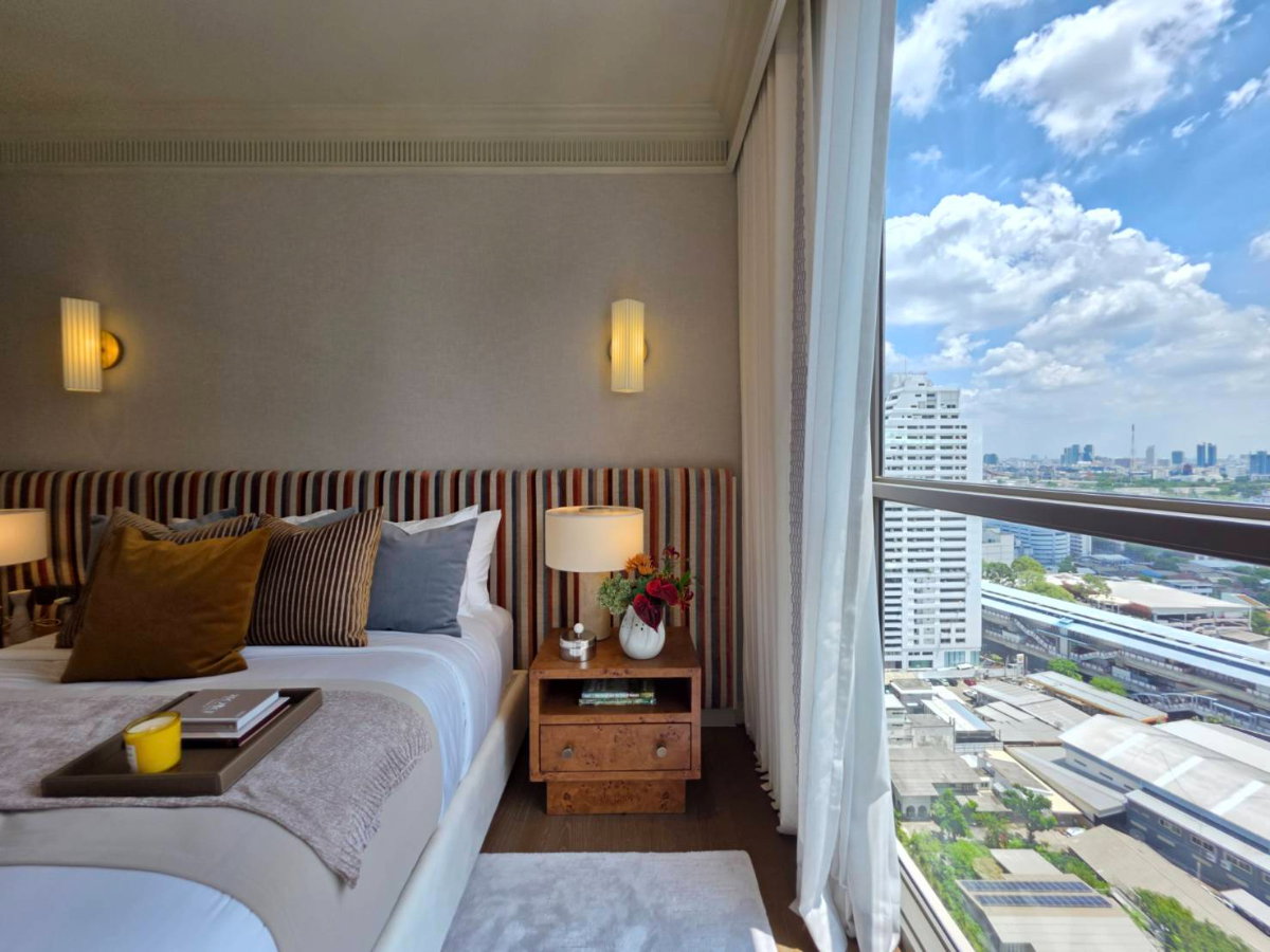 รูป เวีย อารีย์ ทำเลสุดฮิตเพียง 100 ม. จาก BTS อารีย์! ห้องใหญ่ Pet-Friendly ที่จอดรถ 170% พร้อม Concierge เริ่ม 19.99 ลบ.* Line: @wsrcondo - รูปที่ 1/8