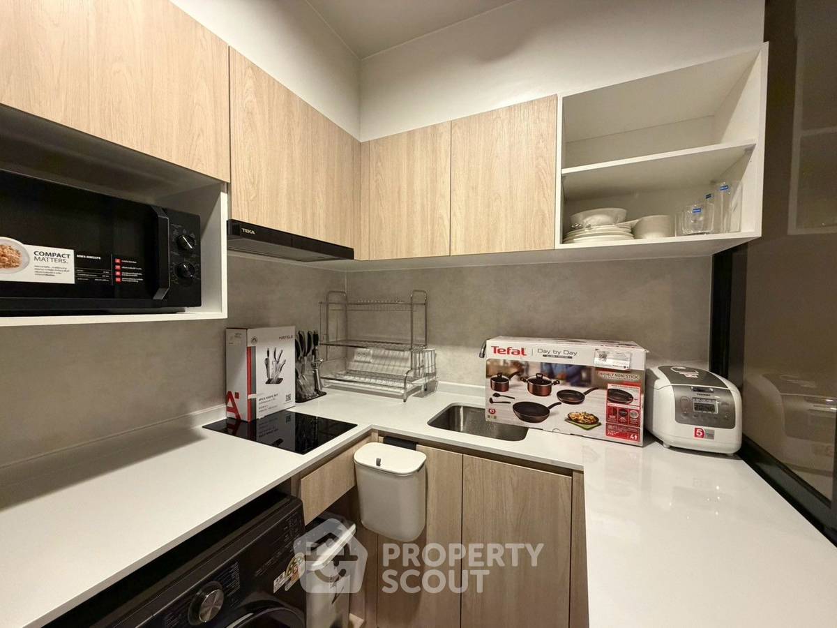 picture High-Floor 2-BR Condo At NUE Mega Plus Bangna For Rent (ID 3328357) - 10/36