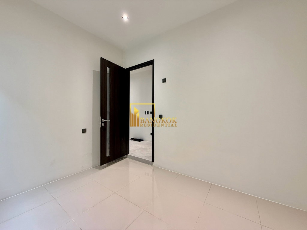 picture 32 Residence | Luxurious 5 Bedroom Pool Villa in Pattanakarn - BR28367SH - 35/43
