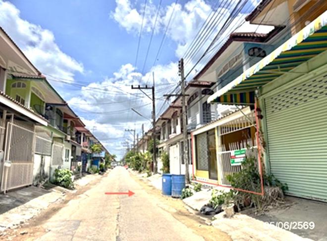 รูป ทาวน์เฮ้าส์ 18 ตร.วา พรธิสาร 5 ธัญบุรี ปทุมธานี 1.1M - รูปที่ 4/15