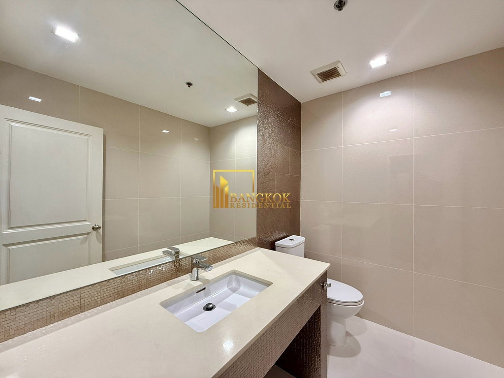 รูป Suwansawat Condo | Large 4 Bedroom Property in Sathorn Area - BR62093CD - รูปที่ 14/44