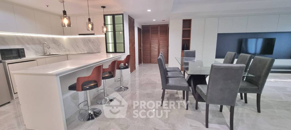 picture 2-BR Condo at Las Colinas near BTS Asok (ID 3327168) - 4/29