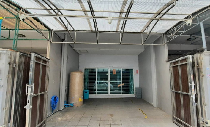 รูป ขายทาวน์โฮม 3 ชั้น หลังเซ็นทรัลปิ่นเกล้า ต่อเติมครัว รีโนเวท สวยๆ - รูปที่ 8/8