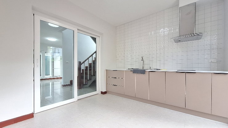 รูป ขายบ้านโครงการวรารมย์เจริญเมือง (เชียงใหม่-สันกำแพง) เนื้อที่ 81 ตร.ว 3 นอน 1 ห้องทำงาน 5 น้ำ 2 จอด ราคา 4.99 ล้านบาท (ฟรีค่าใช้จ่าย) - รูปที่ 25/38