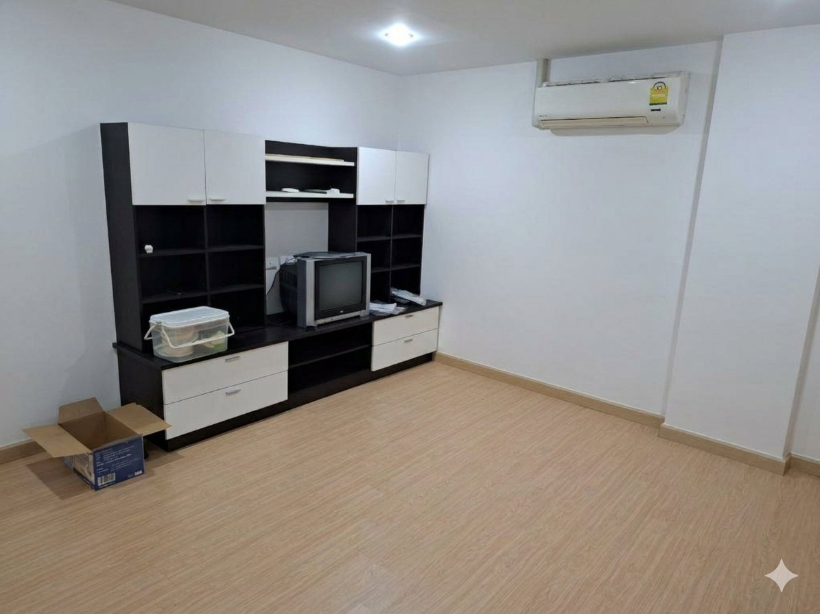 รูป ให้เช่าคอนโด ห้องกว้างๆ เดอะสแควร์ บางใหญ่ 2 ห้องนอน 1 ห้องน้ำ ใกล้ MRT บางใหญ่ - รูปที่ 1/5