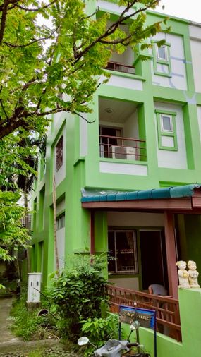4-bed townhouse for rent, 200 sqm, 23 sq wah, Happy Land Ville