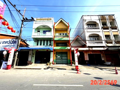 Shophouses for sale Chawang Nakhon Sri Thammarat : SHOP HOUSE 26 Sq.w. Chawang Nakhon Sri Thammarat for 6.1M
