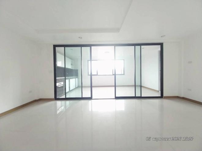 picture SHOP HOUSE 51 Sq.w. Lak Si Bangkok for 23M - 8/63