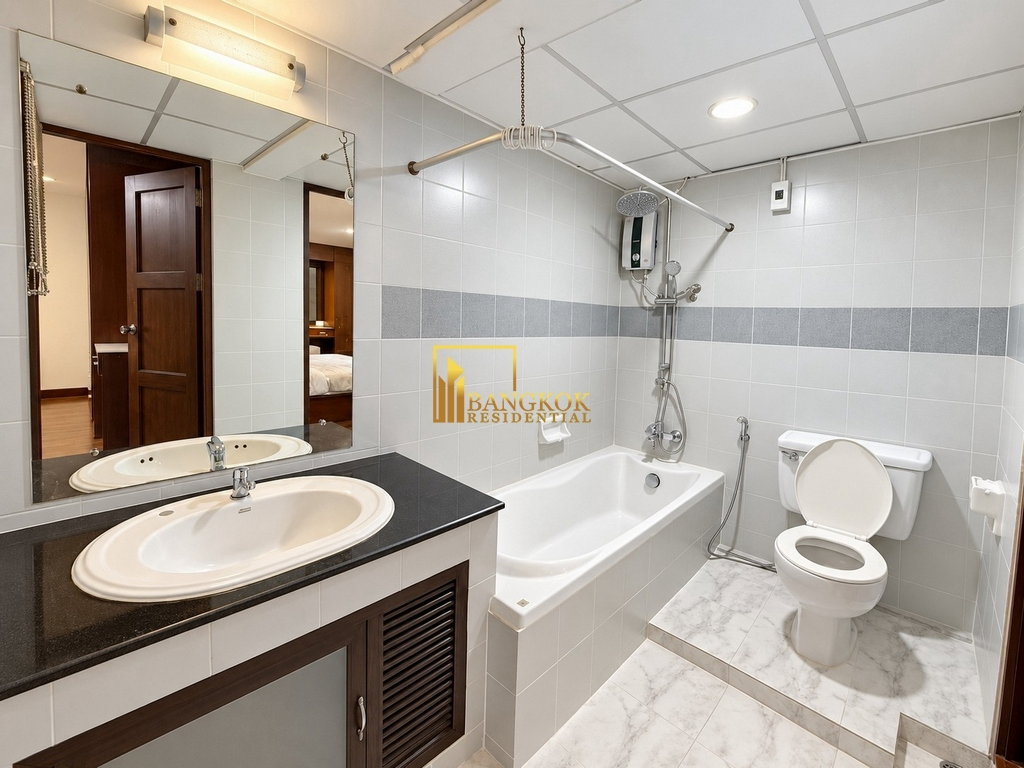 รูป Renovated 2 Bedroom Apartment For Rent in Thonglor Area - BR21477AP - รูปที่ 4/17
