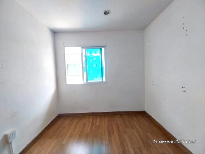 picture TOWN HOUSE 37.5 Sq.w. Khlong Sam Wa Bangkok for 3.3M - 12/37