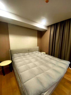 Condos for rent : P-56660 For Rent Klass Condo Langsuan m | 45 sq.m. | 2nd Floor | Fully Furnished | 38,000 THB/month 📞 Line ID: @easythaihome | 085-592-2897