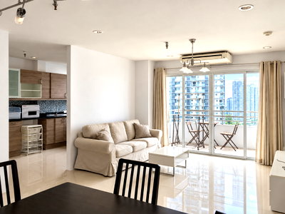 Condos for sale : Spacious 2BR Sukhumvit 59 Condo Near BTS Thong Lo | Rare 97 SqM Deal - U564814