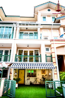 Houses for rent Crystal Design Center : ✨ For Rent: Crystal Ville ✨  💰 Only 89,000 THB/month