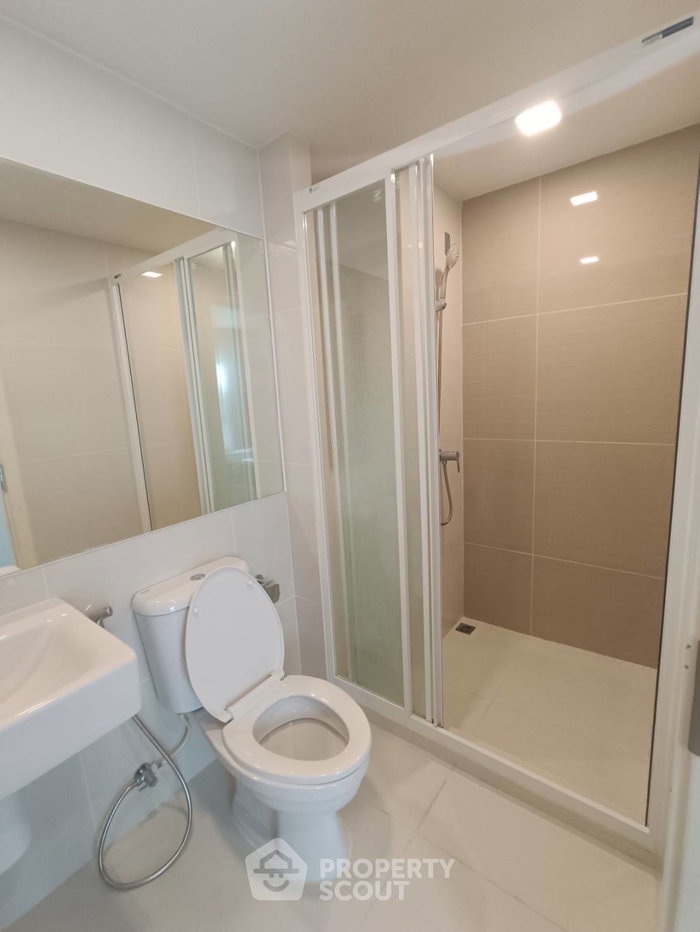 picture 1-BR Condo At The Collect Ratchada 32, Chan Kasem (ID 2592437) - 7/8