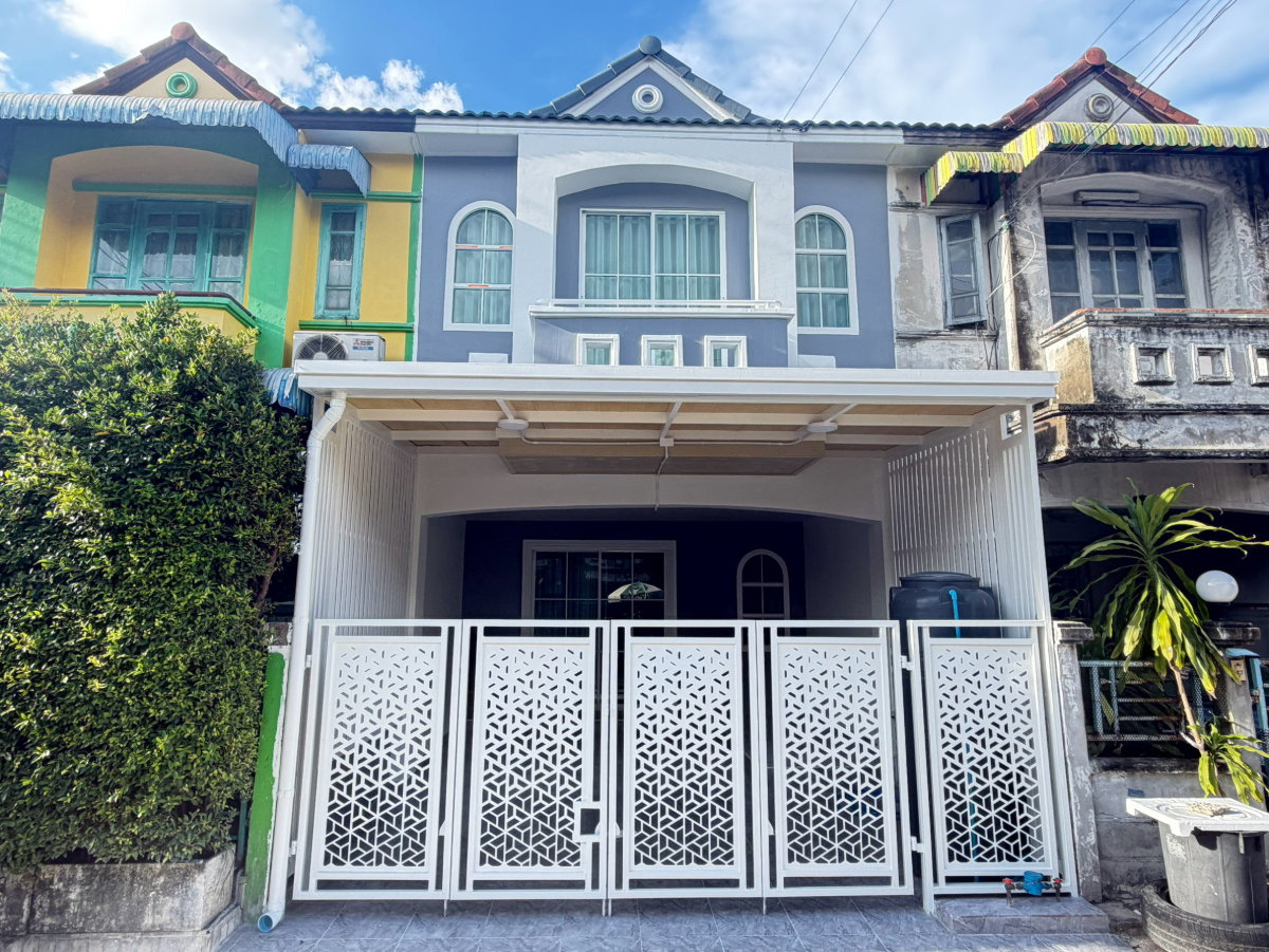 รูป ทาวน์เฮ้าส์2ชั้น ตกแต่งรีโนเวทใหม่ทั้งหลัง ทำเลดี เดินทางสะดวก หมู่บ้าน เคซี.รามอินทรา1 ซอย15 ถนนหทัยราษฎร์39 คลองสามวา เฟอร์นิเจอร์สวยพร้อมอยู่ - รูปที่ 1/20