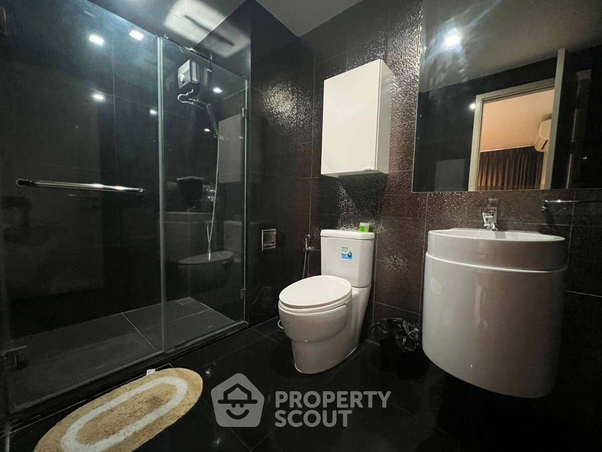 picture 300m To BTS Thong Lor | 2-BR Rhythm Sukhumvit 36-38 (ID 3319189) - 8/9