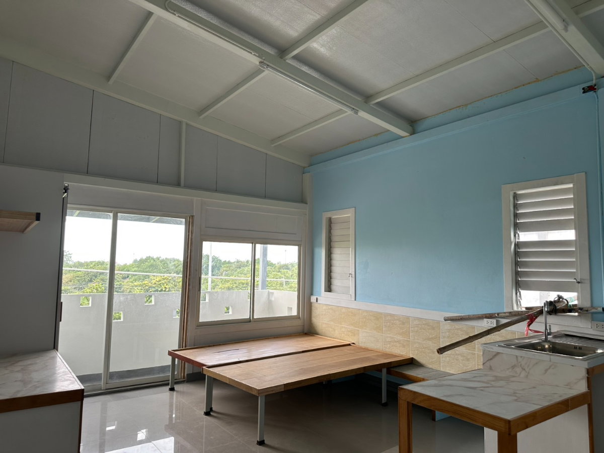 รูป ให้เช่า อาคารพาณิชย์ บ้านสวนบุญภามาลี พุทธมณฑลสาย 2 ขนาด 500 ตรว. 500 ตรม. 12 นอน 12 น้ำ 4 ชั้น จอดรถได้ 18 คัน - รูปที่ 5/23