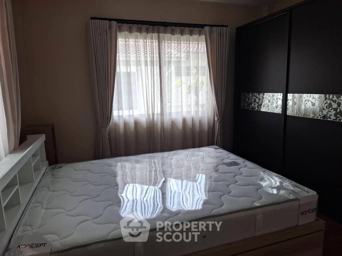 picture 3-BR House in Khlong Thanon (ID 3328707) - 8/16