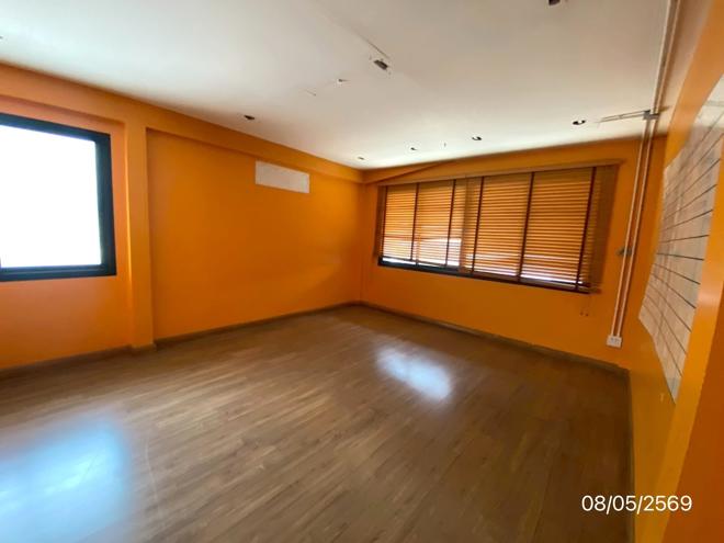 picture OFFICE 135 Sq.w. Bang Sue Bangkok for 17.9M - 18/45