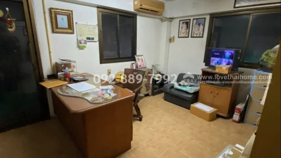 รูป ขายตึกแถว3ห้องติด ใกล้ถนนกาญนาภิเษก 50 เมตร ใกล้ เซ็นทรัลเวสเกต และ MRTคลองบางไผ่ - รูปที่ 5/5