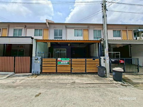 TOWN HOUSE 17.3 Sq.w. Muang Pathum Thani Pathumthani for 1.7M