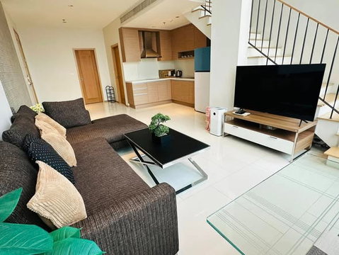 AA681222 | 1Bed | 2Bath | BTS Phrom Phong | 83sqm | THB 55,000/mo | Fl.34 — The Emporio Place Sukhumvit 24
