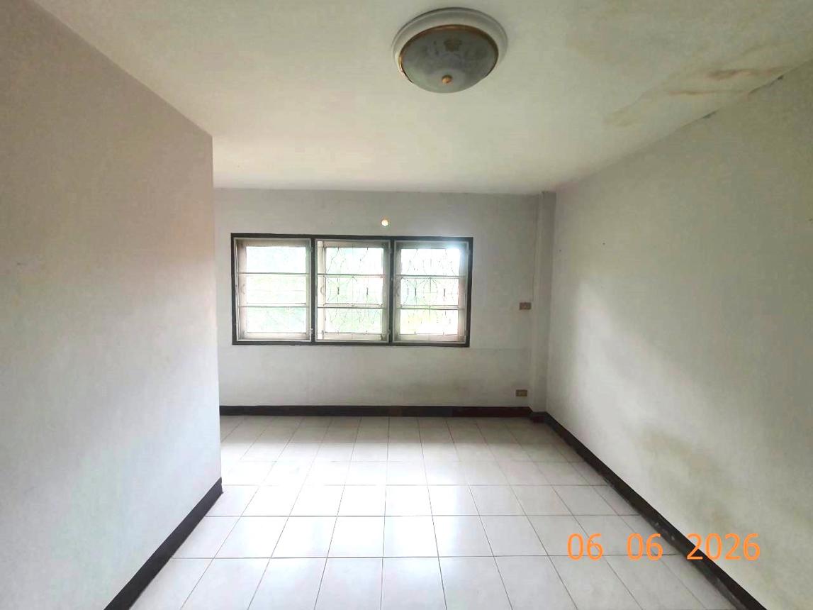 picture SHOP HOUSE 19 Sq.w. Hang Dong Chiang Mai for 2.1M - 30/35