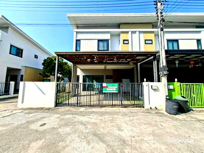 ทาวน์โฮม ลาดหลุมแก้ว ปทุมธานี : ทาวน์เฮ้าส์ 28.7 ตร.วา เดอะโมดิช ราชพฤกษ์-กาญจนาภิเษก ลาดหลุมแก้ว ปทุมธานี 2.1M
