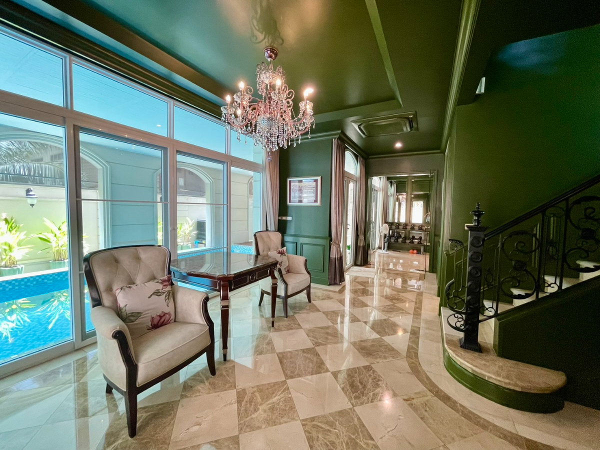 รูป ขายบ้านหรู 4 ชั้น สไตล์ Modern Classic | สุขุมวิท 61 - รูปที่ 2/12