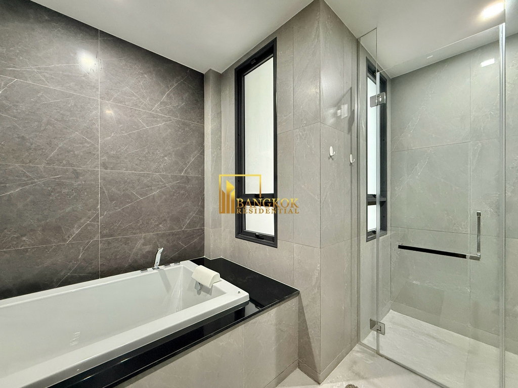 รูป The Gentry Pattanakarn - Beautiful 4 Bedroom House For Rent - BR28004SH - รูปที่ 16/58