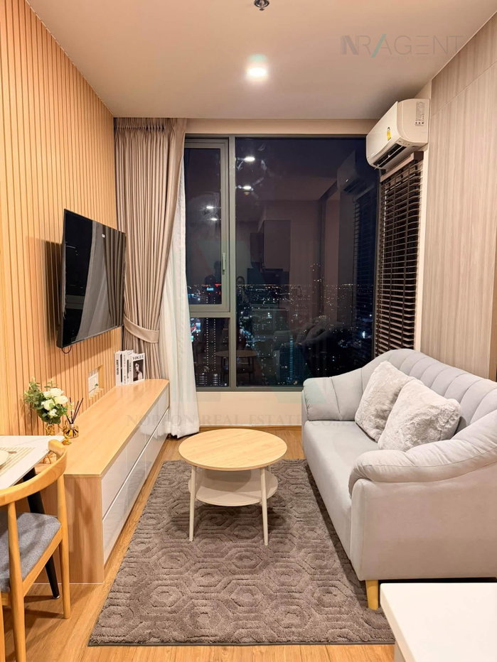 picture For Rent Condo CLOUD THONGLOR-PHETCHABURI Building , Floor 39,1 bed room, Room size 32 sqm - 1/8