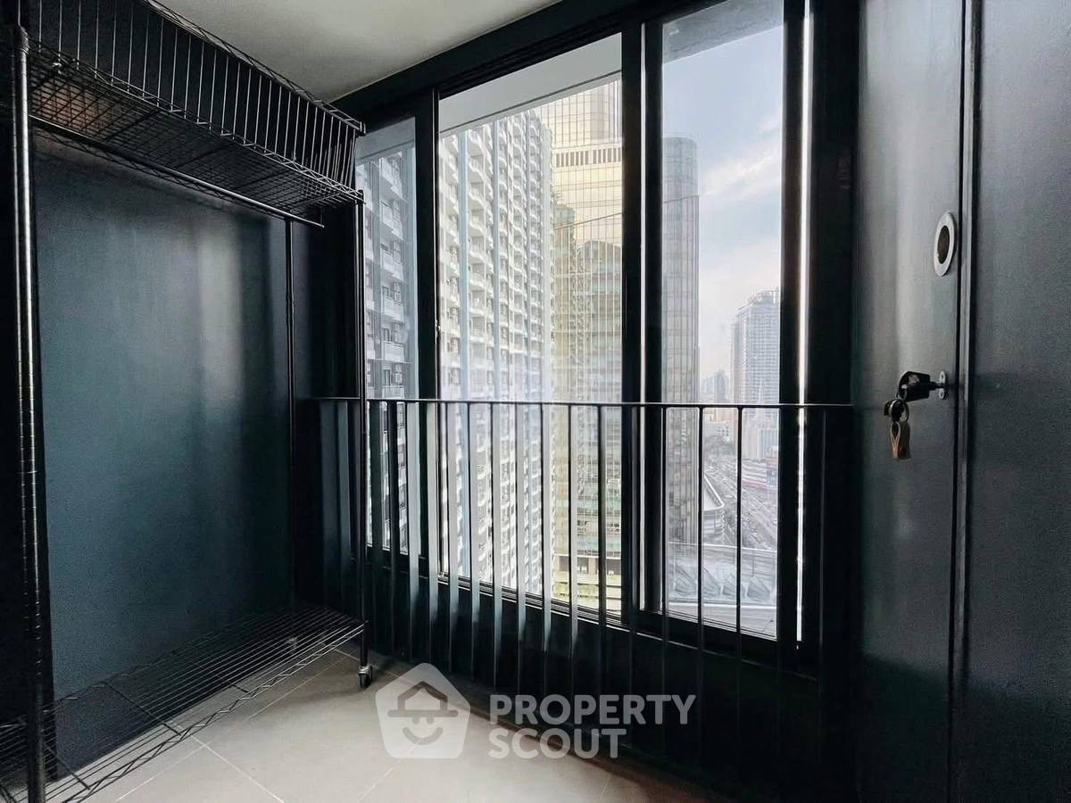 รูป คอนโด 1-ห้องนอน ที่ ไอดีโอ โมบิ อโศก ใกล้ MRT เพชรบุรี (ID 3062303) - รูปที่ 2/4