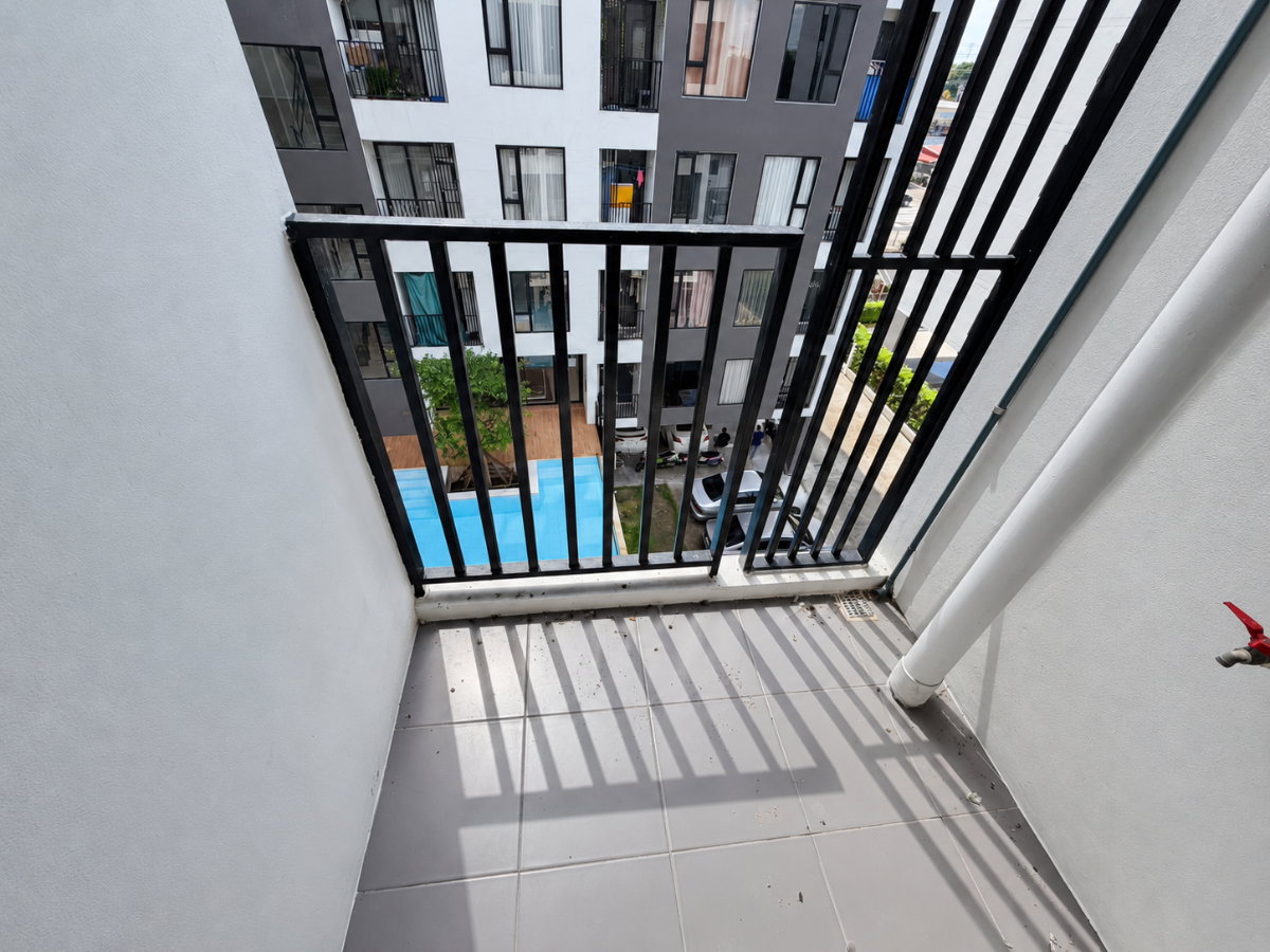 รูป 🔥 คอนโด 1 ห้องนอน ราคา 1.2 ล้าน! | ชั้น 5 พร้อมอยู่ 🏡 เอ แลนด์ คอนโด ไทรน้อย - เวสต์เกต 2 - รูปที่ 12/15