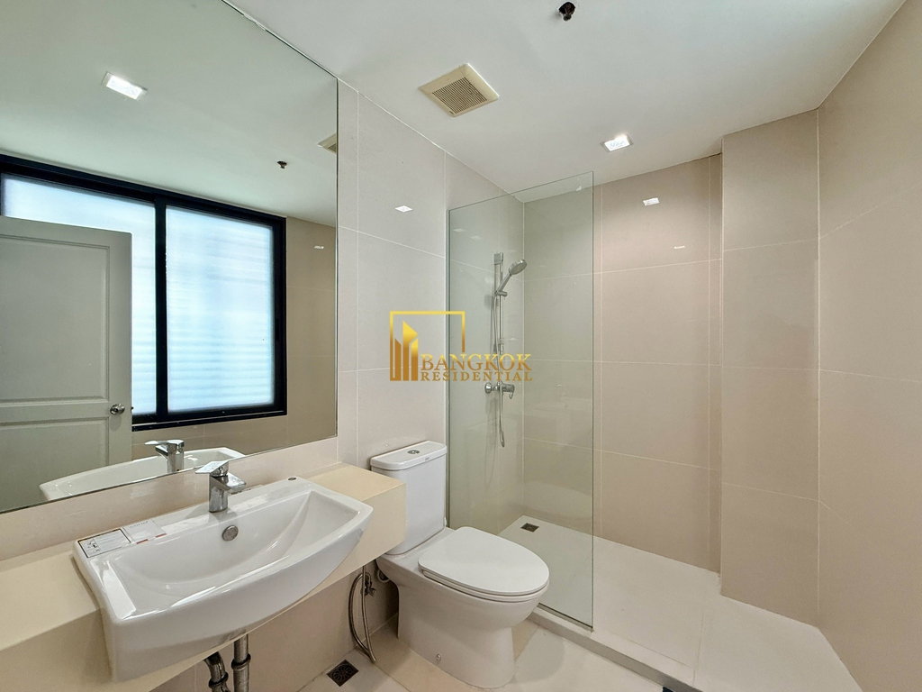 รูป Suwansawat Condo | Large 4 Bedroom Property in Sathorn Area - BR62093CD - รูปที่ 25/44