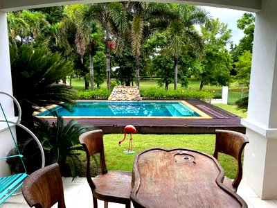 Houses for sale : Urgent sale Pool Villa at Naifun village Sankhamphang 