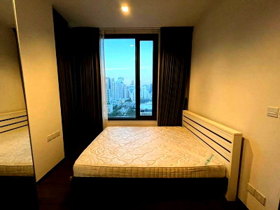Condos for rent : Condo for rent : The Edge Sukhumvit 23 ((BTS Asoke ) MK-02 line @livingbkk