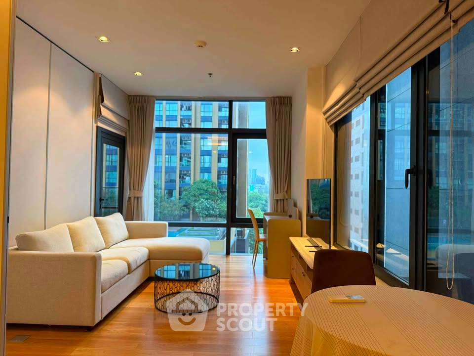 picture 1-BR Circle Living Prototype New Petchburi Near MRT Phetchaburi (ID 3326784) - 2/11