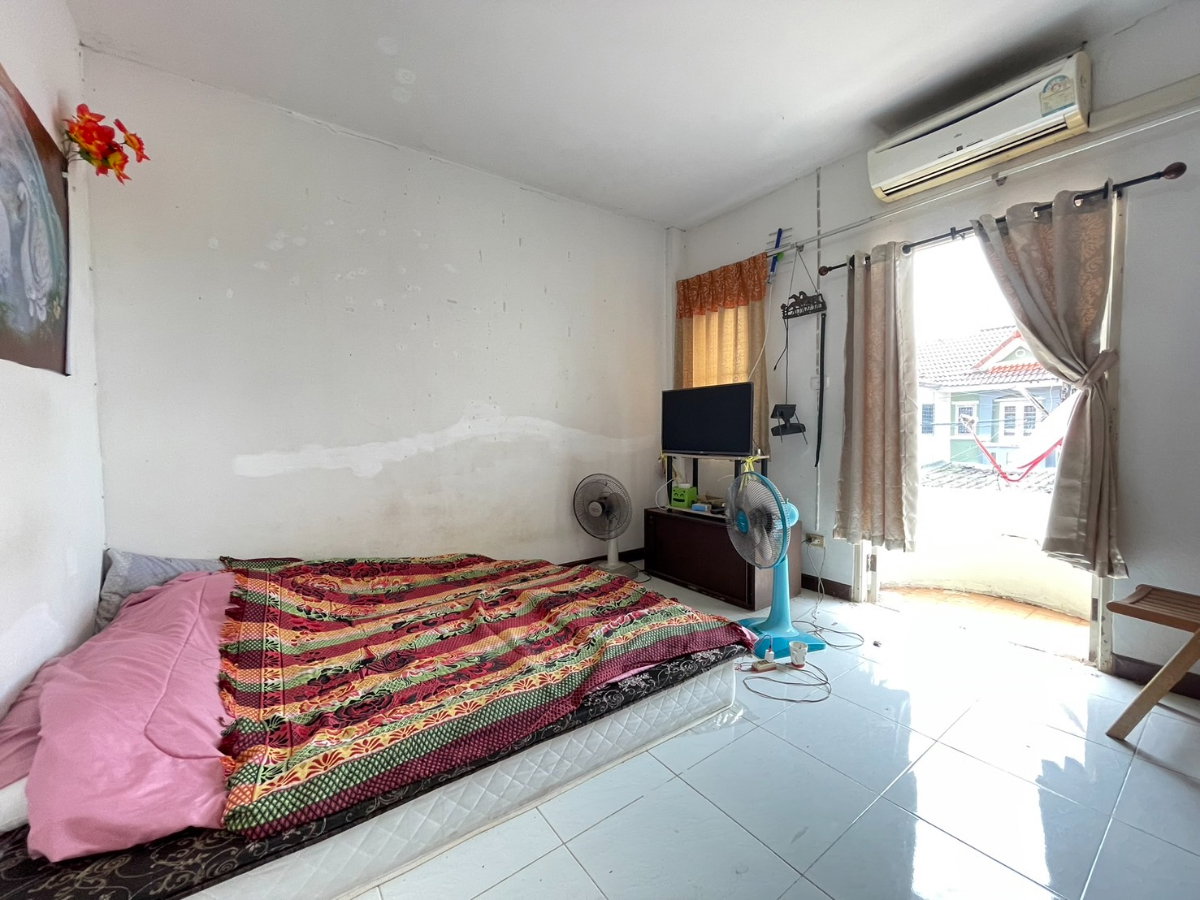 รูป ขายด่วน ‼️ ทาวน์เฮาส์ 2 ชั้น หมู่บ้านเมืองประชา หทัยราษฤชฎร์ 37 - รูปที่ 3/13