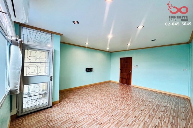 3-bed townhouse for sale, 150 sqm, 24.8 sq wah, Sena Niwet 1