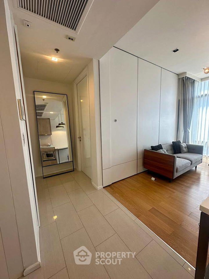 picture 1-BR Condo at Circle Living Prototype New Petchburi near MRT Phetchaburi (ID 3160168) - 1/5