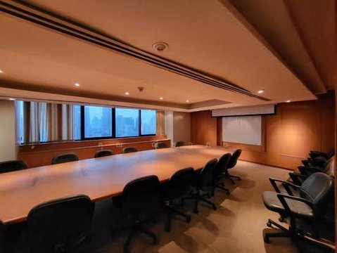 ขาย สำนักงาน ตึก S.S.P Tower 1 เอกมัย ใกล้ทองหล่อ ขนาด 840 ตรม. 32,000,000 บาท