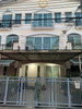 listing thumbnail image 3