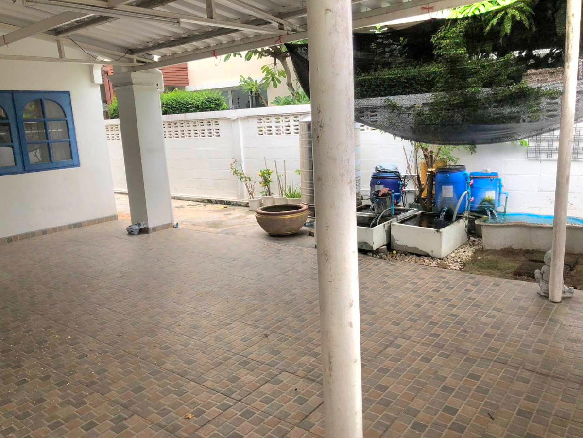 รูป เช่าบ้านแฝด 47 ตรว. หมู่บ้านรังสิยา อุดมสุข สะดวก ปลอดภัย ใกล้รถไฟฟ้า ร้านอาหารรายรอบ - รูปที่ 2/12